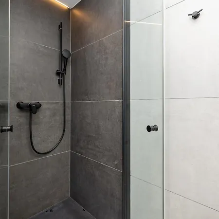 Port 414 With Swimming Pool By Rent Like Appartement